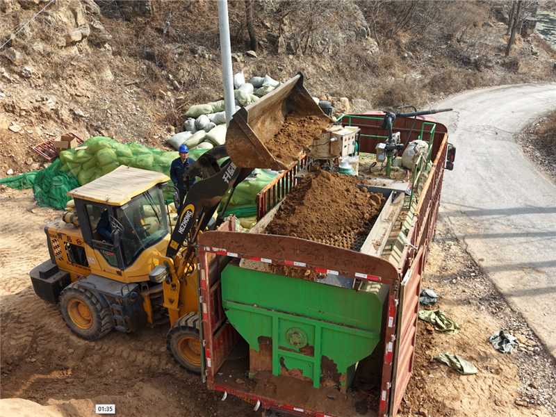 恒睿快速智能遥控团粒喷播机：智能操控赋能，打造安全施工新体验