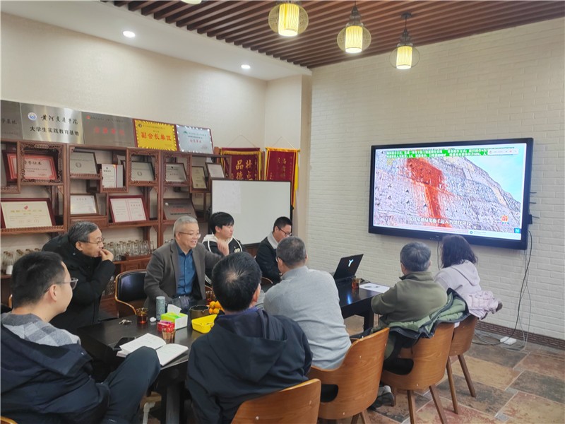 智能遥控海绵土壤成型专用喷播机成生态治理新利器 筑牢白鹤滩项目绿色屏障