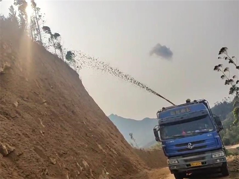 恒睿 535 客土喷播机 破解生态修复难题 夯实边坡绿化工程根基